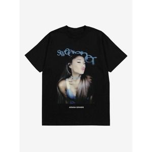 Ariana Grande Sweetener Kiss Girls Graphics T-Shirt
